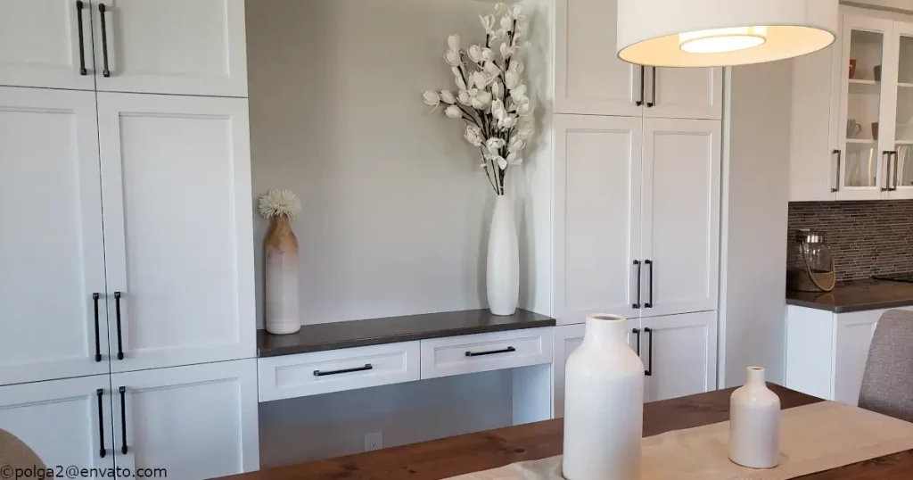 Reinecke Holzbearbeitung Einbauschränke und Solitärmöbel